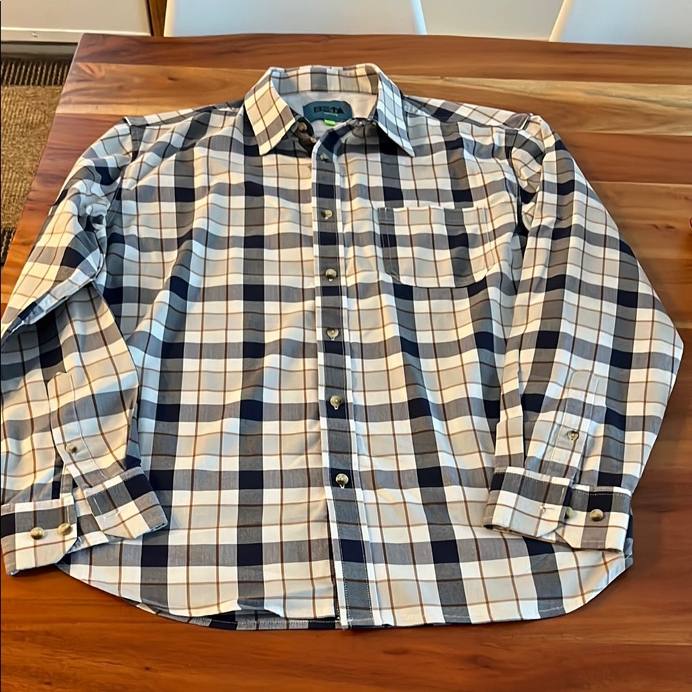 Beta Venturing Men's Large Plaid Button Down Casual Adventuring Shirt